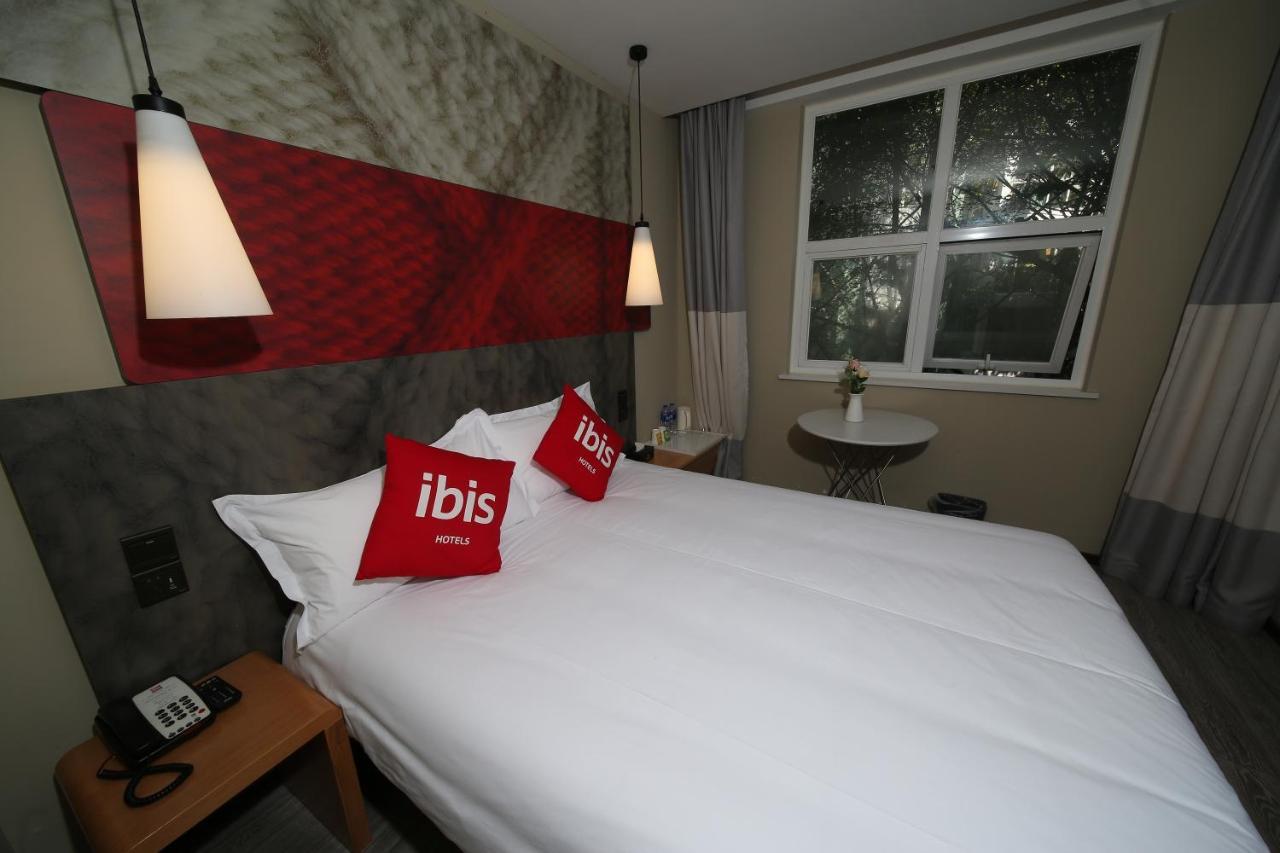 Ibis Chengdu Meizhou Center Eksteriør bilde